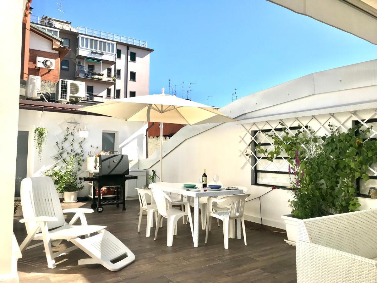 Stanza E Bagno Privato, Idromassaggio Con Extra Fee, In Appartamento Ferrara Bagian luar foto