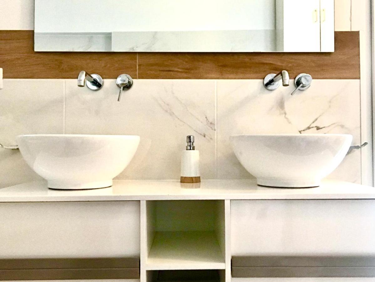 Stanza E Bagno Privato, Idromassaggio Con Extra Fee, In Appartamento Ferrara Bagian luar foto