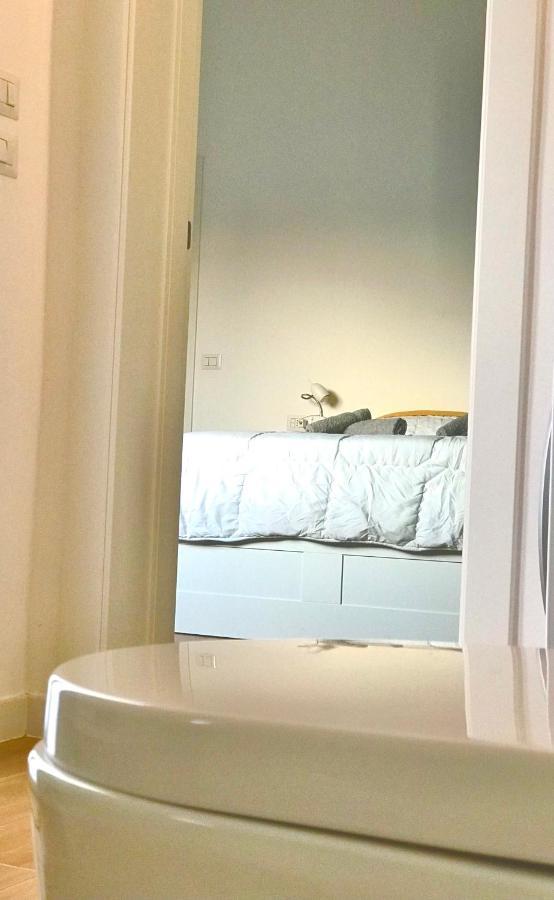 Stanza E Bagno Privato, Idromassaggio Con Extra Fee, In Appartamento Ferrara Bagian luar foto